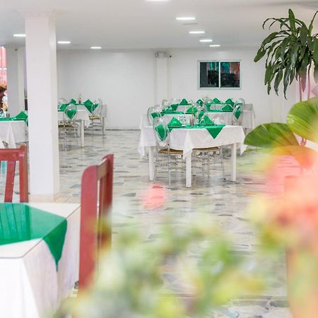 Hotel Caqueta Real Hsc Florencia  Eksteriør billede